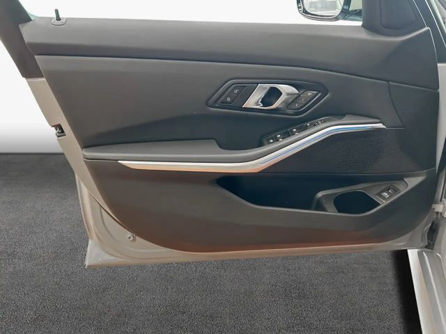 BMW 320 320i Touring