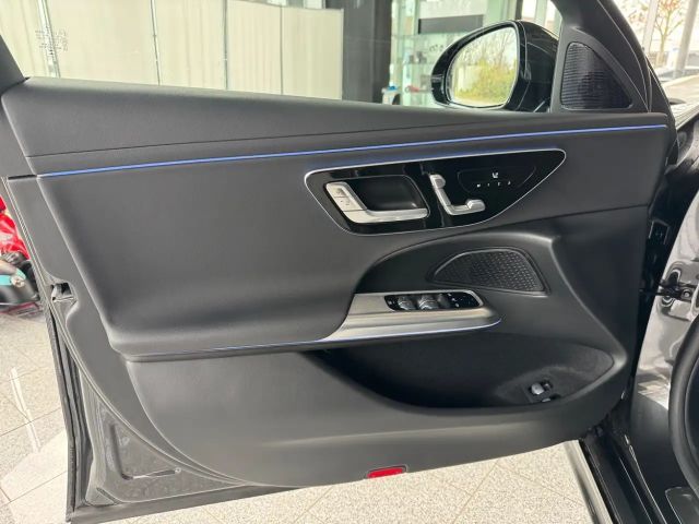 Mercedes-Benz E 300 E 300 e Estate