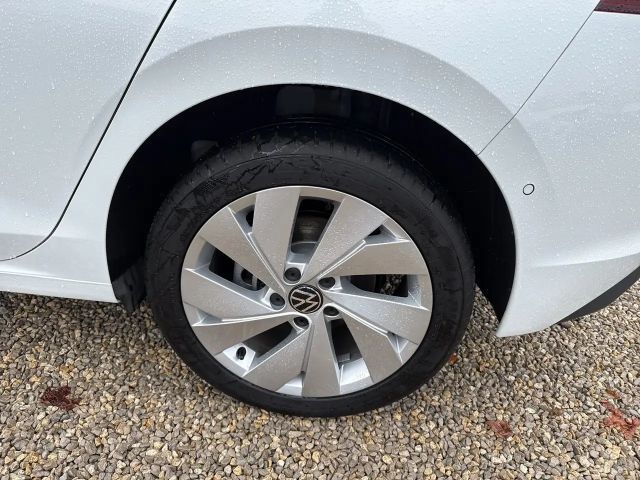 Volkswagen Golf Life eHybrid