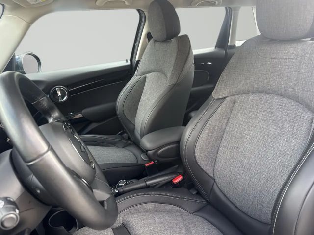 MINI One One Aut. Classic Trim LED Navi