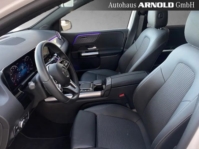 Mercedes-Benz B 200 4MATIC Progressive Sedan