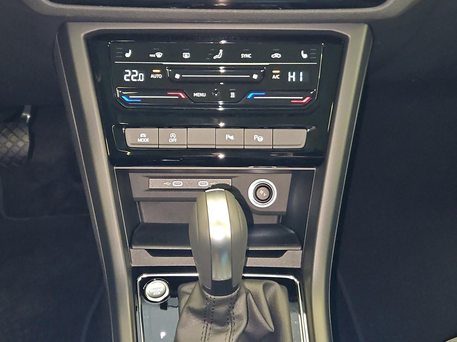 Volkswagen Touran 1.5 TSI Highline Style