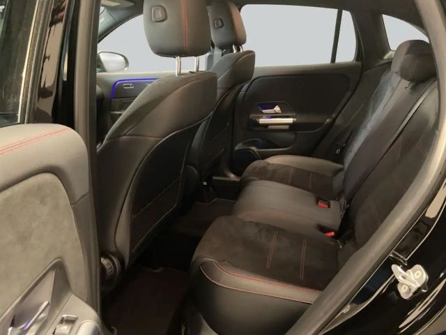 Mercedes-Benz GLA 180 GLA