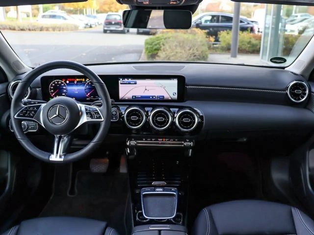 Mercedes-Benz A 200 ProgressiveAdvanced/LED/Kamera/MBUX/Winter