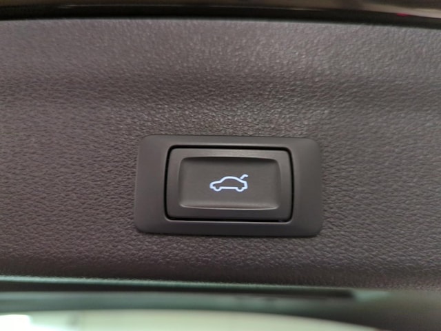 Audi S6 Avant Quattro