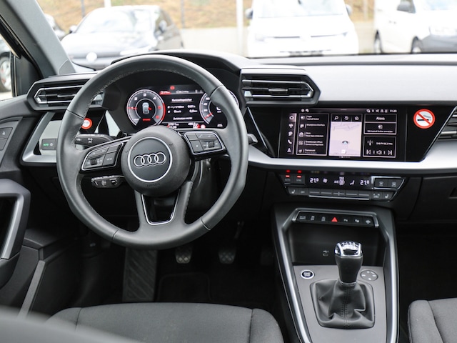 Audi A3 30 TDI Sportback