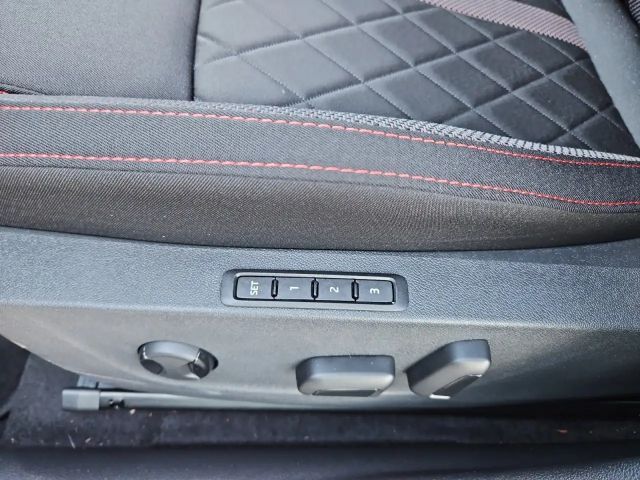 Skoda Octavia 2.0 TSI Combi RS