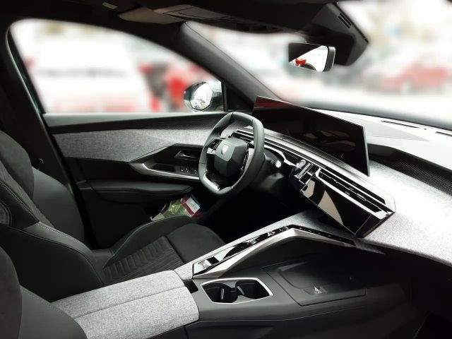 Peugeot E-3008 GT-Line