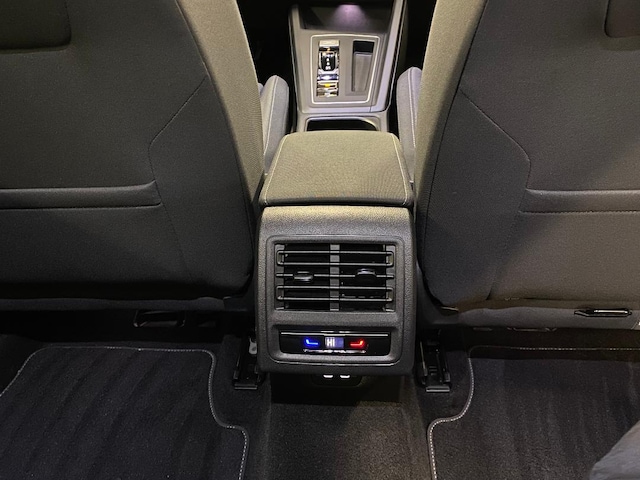 Volkswagen Golf DSG Variant