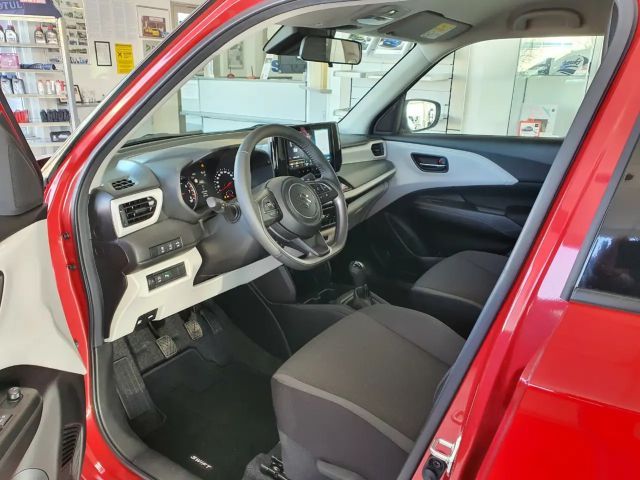 Suzuki Swift Comfort DualJet Hybrid