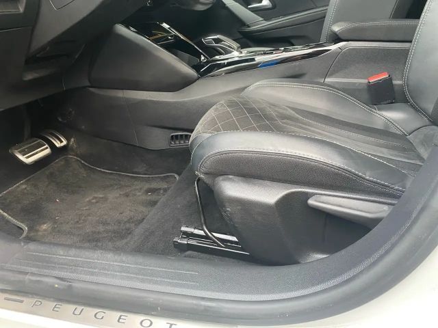 Peugeot E-208 GT-Line