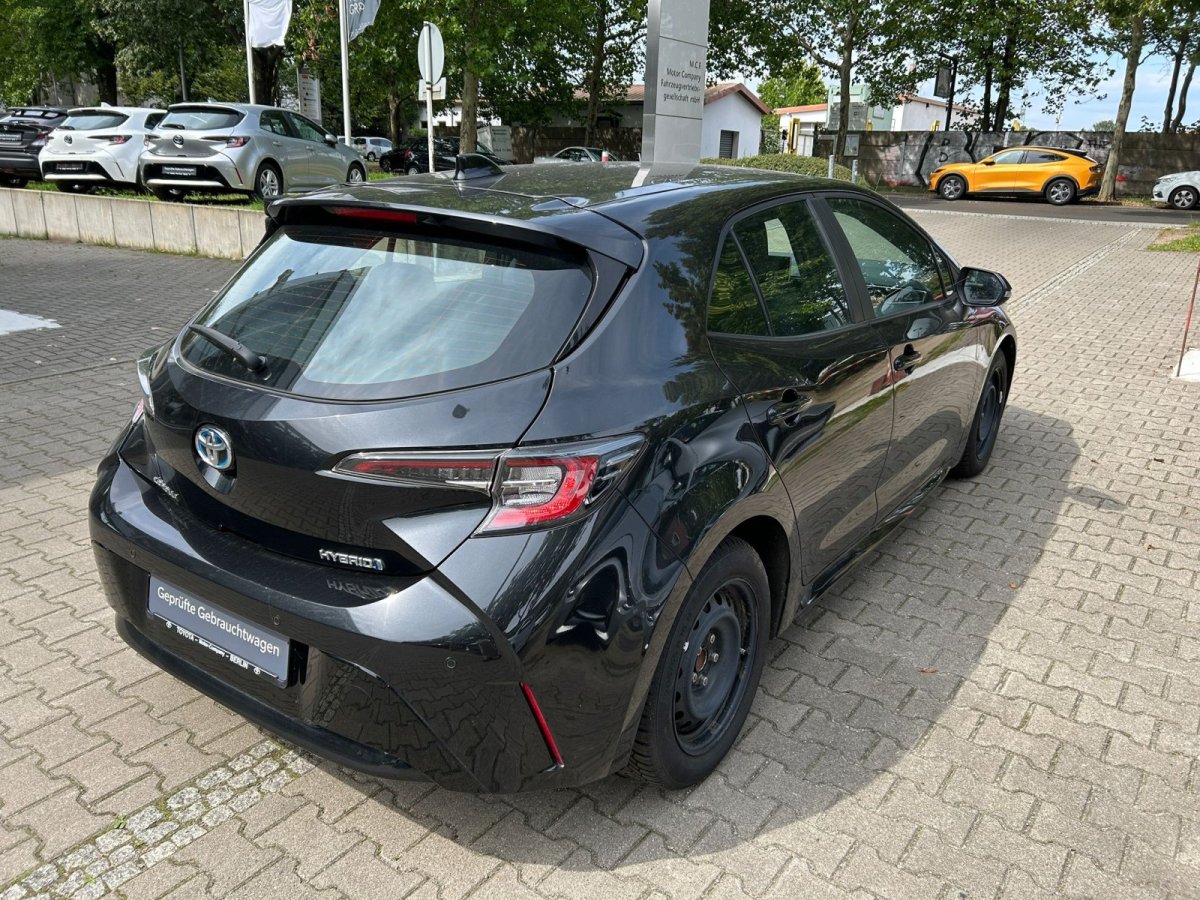 Toyota Corolla 5-deurs Basis Business