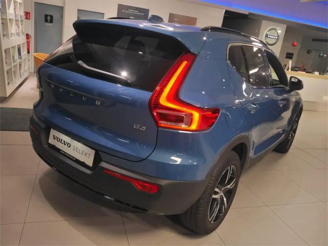 Volvo XC40 Dark Plus