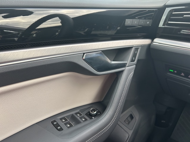 Volkswagen Touareg 3.0 V6 TDI 3.0 V6 TSI 4Motion Elegance