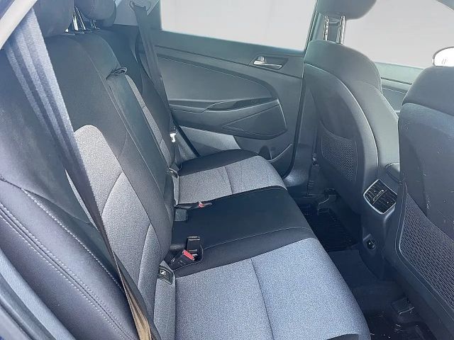 Hyundai Tucson 2WD CRDi
