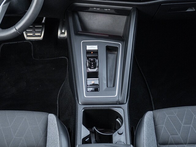 Volkswagen Golf 2.0 TDI DSG Variant