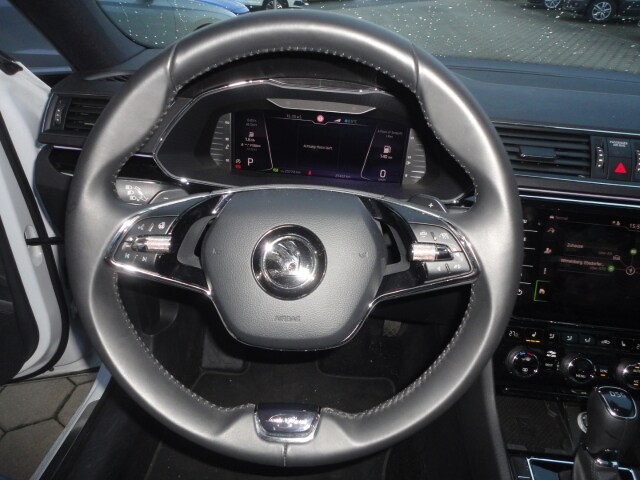 Skoda Superb 2.0 TDI Combi