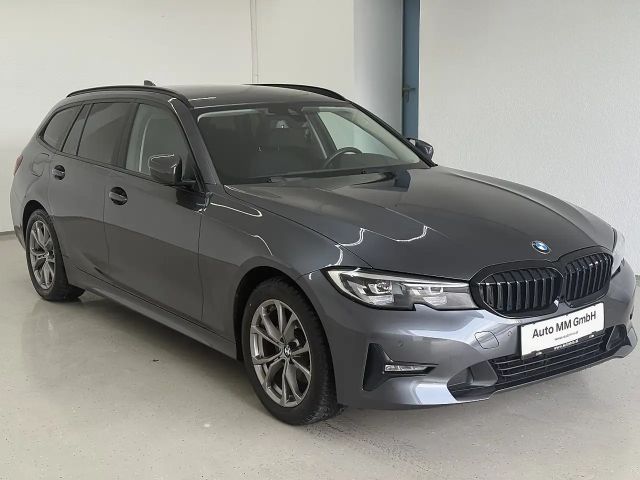 BMW 320 320d Touring xDrive