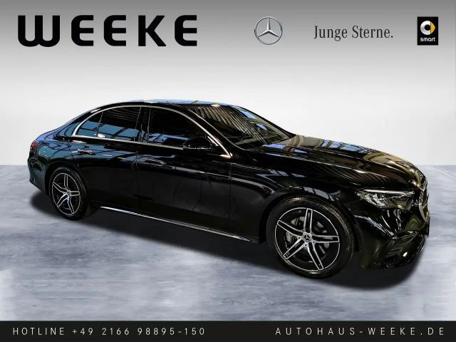 Mercedes-Benz E 200 AMG Line Sedan