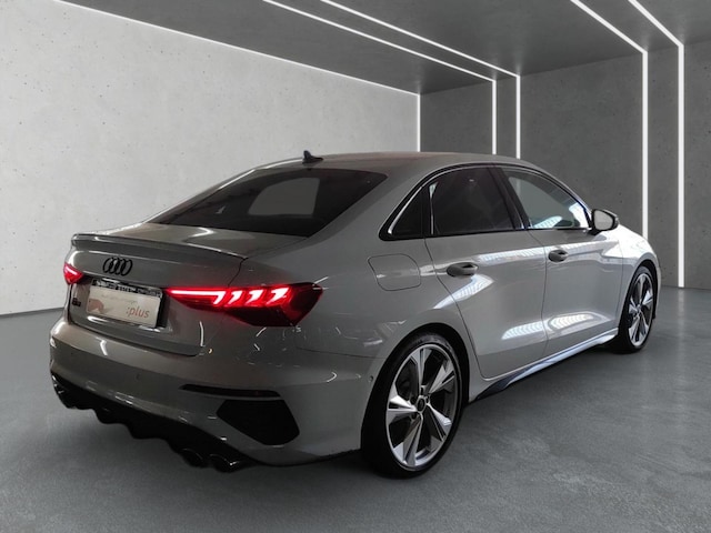 Audi S3 Quattro S-Tronic Sedan