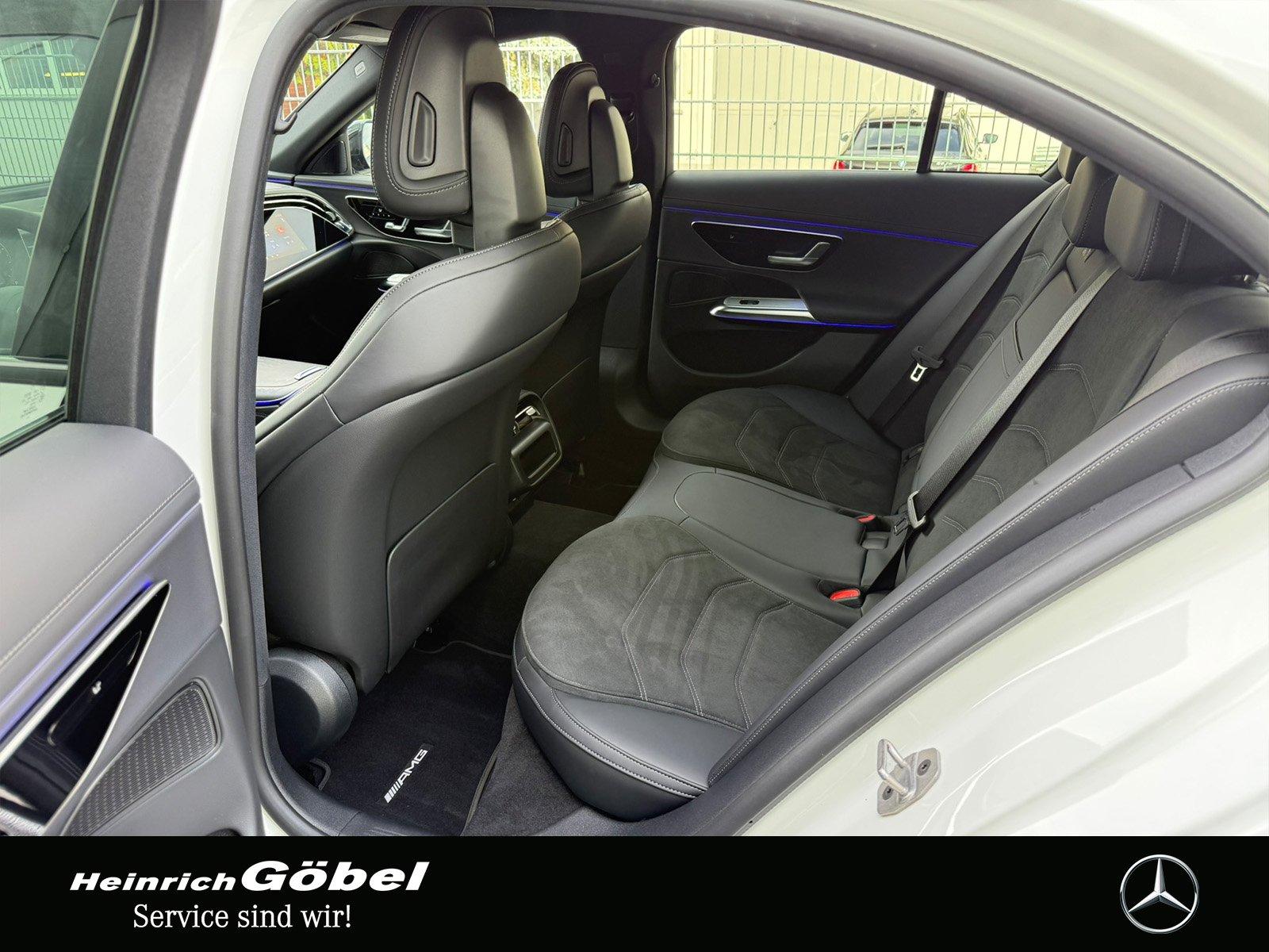 Mercedes-Benz E 200 AMG Line Sedan