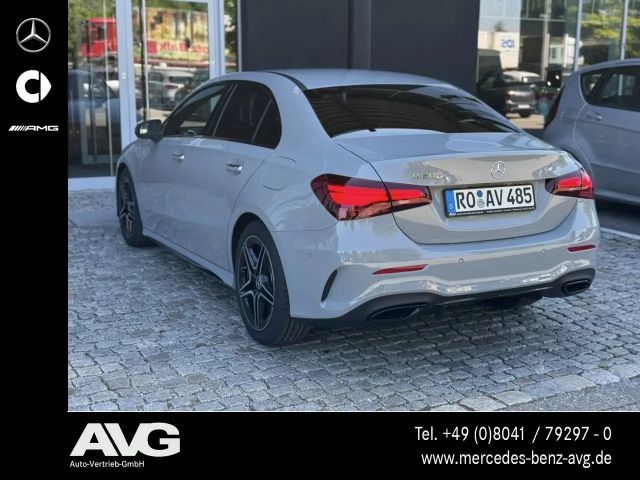 Mercedes-Benz A 200 AMG Line