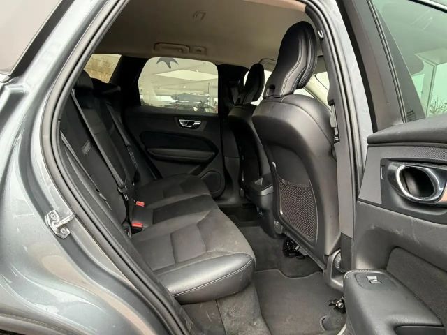 Volvo XC60 Geartronic Momentum