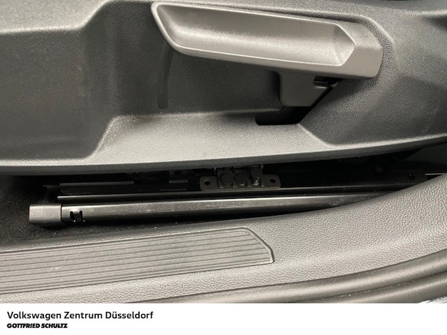 Volkswagen Golf 2.0 TDI DSG Life Variant