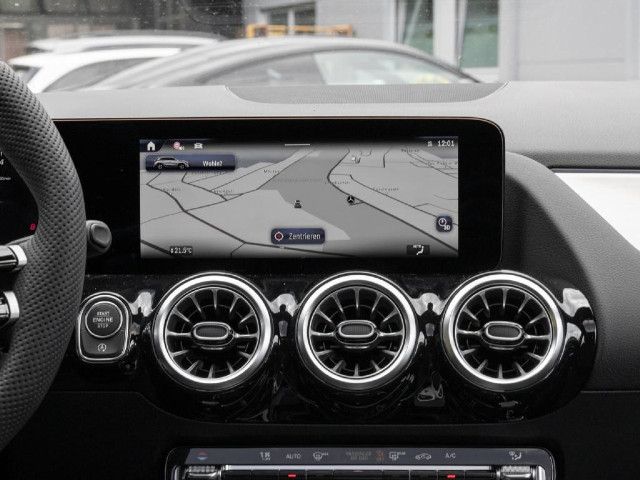 Mercedes-Benz GLA 250 4MATIC