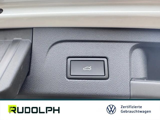 Volkswagen Touran 1.5 TSI DSG Highline