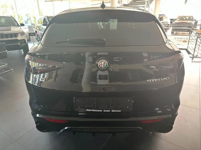 Alfa Romeo Stelvio Turbo