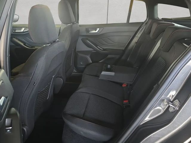 Ford Focus EcoBoost ST Line Wagon