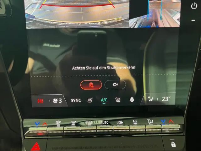 Renault Megane E-Tech E-Tech Iconic