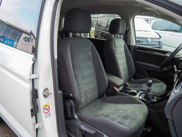 Volkswagen Touran 1.5 TSI Highline