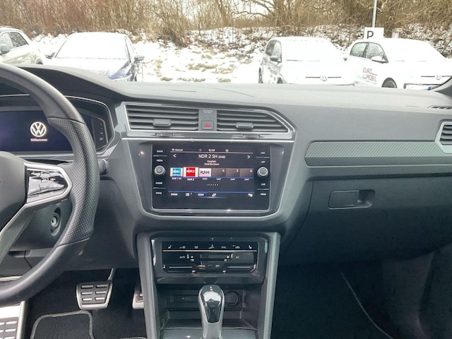 Volkswagen Tiguan 1.5 TSI DSG R-Line