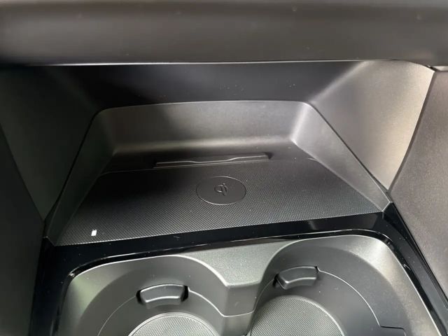 Mazda 3 2.5L SkyActiv e-Skyactiv