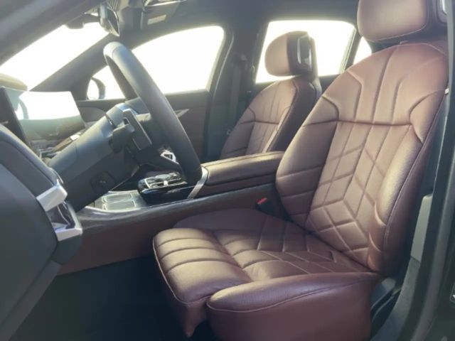 BMW 740 740d M-Sport Sedan xDrive