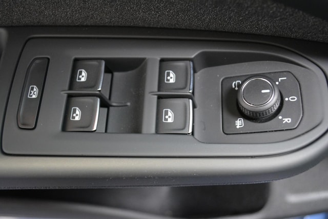 Volkswagen Golf 1.5 TSI Golf VIII Life