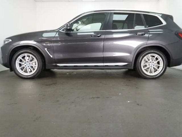 BMW X3 xDrive30e