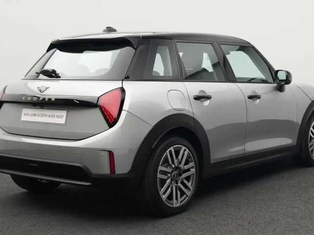 MINI Cooper 5-deurs