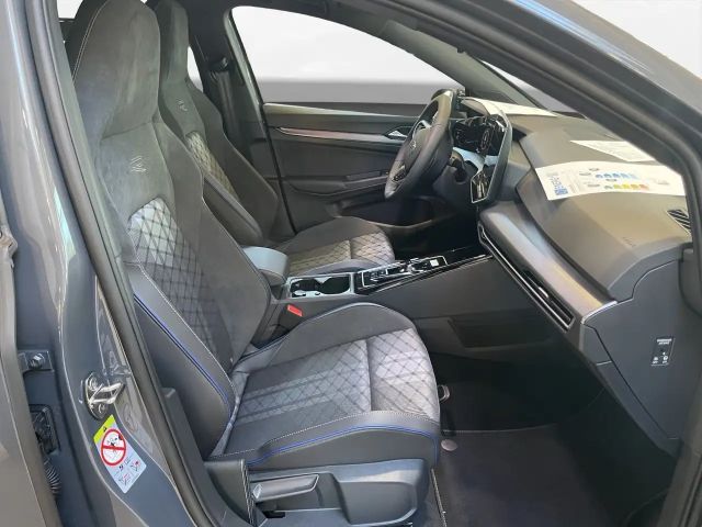 Volkswagen Golf DSG R-Line Variant