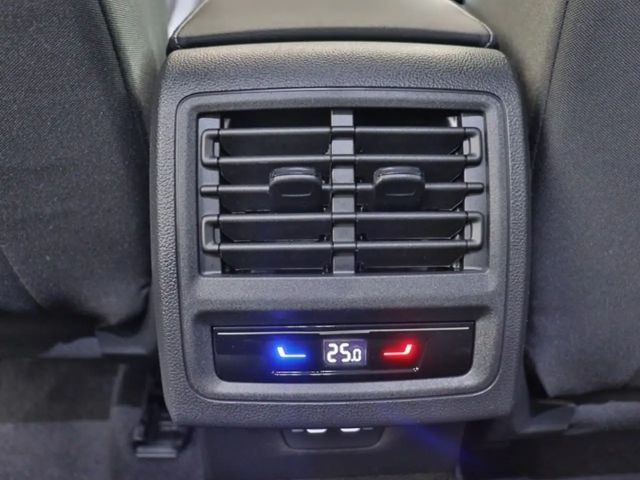 Volkswagen Golf 1.5 TSI DSG Golf VIII Life