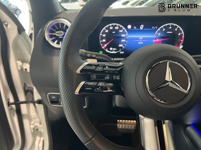 Mercedes-Benz GLA 200 AMG Line