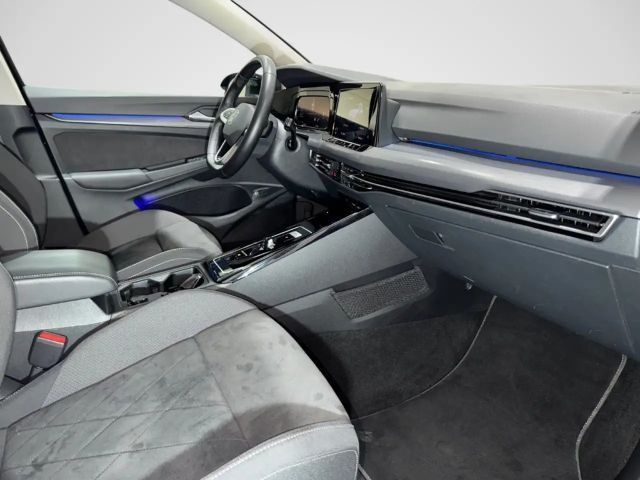 Volkswagen Golf 2.0 TDI DSG Style Variant