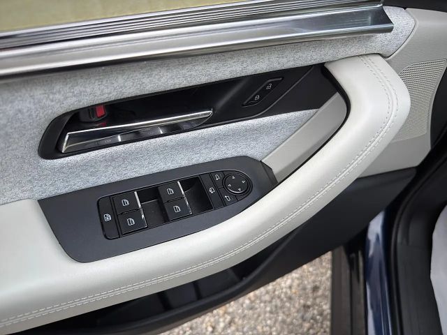 Mazda CX-60 2.5L 4WD Takumi e-Skyactiv