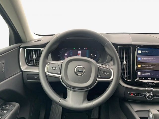 Volvo XC60 AWD Core