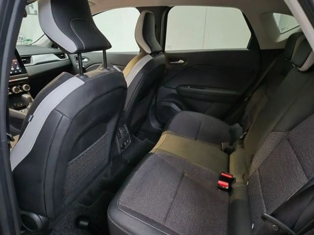 Renault Captur EDC Intens TCe 140