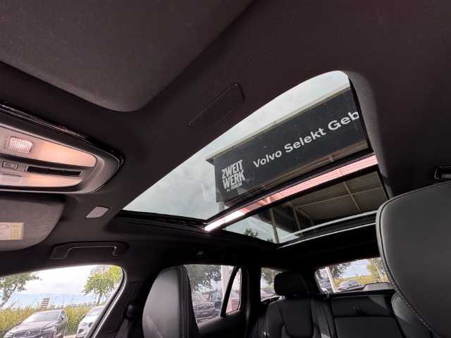 Volvo V60 Dark Hybrid Ultimate