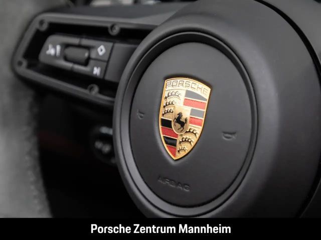 Porsche 992 Cabrio GTS