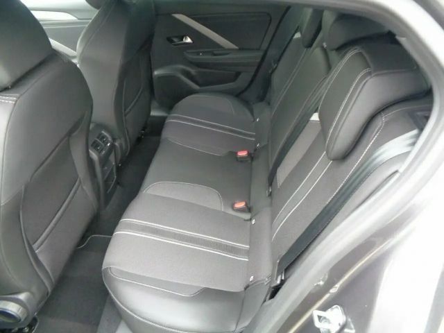 Opel Astra GS-Line Grand Sport